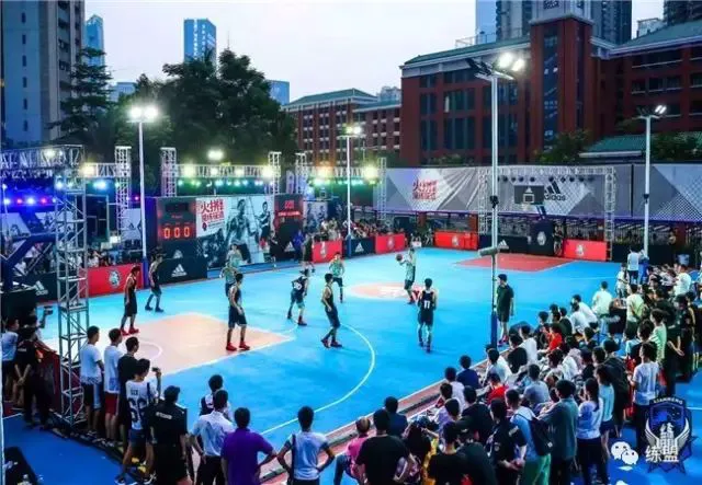 刻苦训练篮球时如何避免受伤的建议_2
